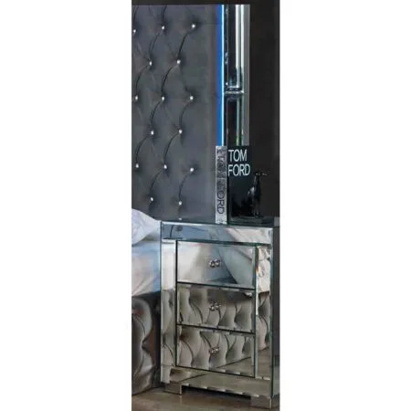 Fashion Life bedroom sets in London offer contemporary comfort with a stylish finish.